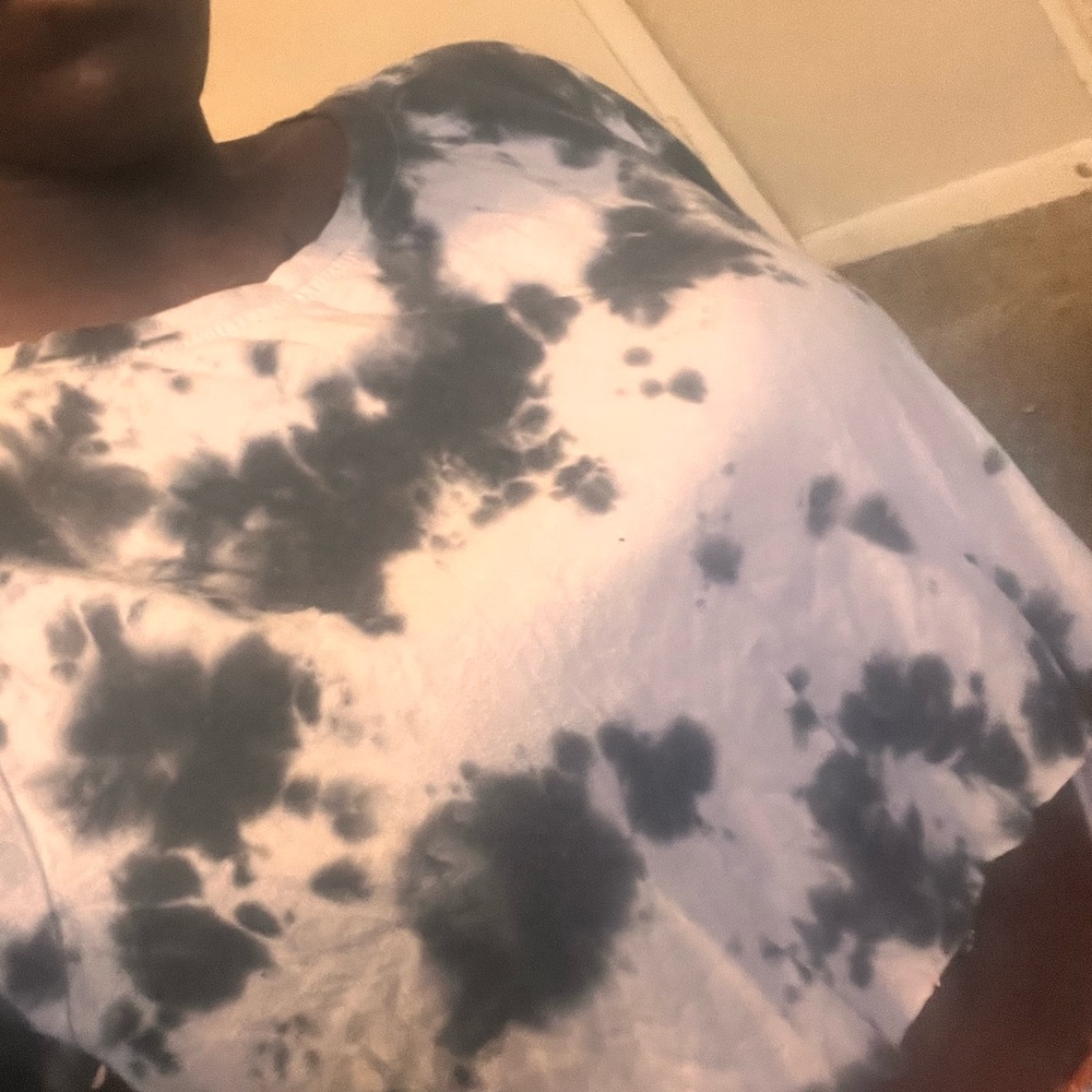 Men's Black and White Tie-Dye Shirt